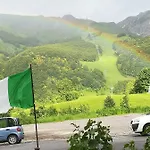 La Di 1400 ホテル
